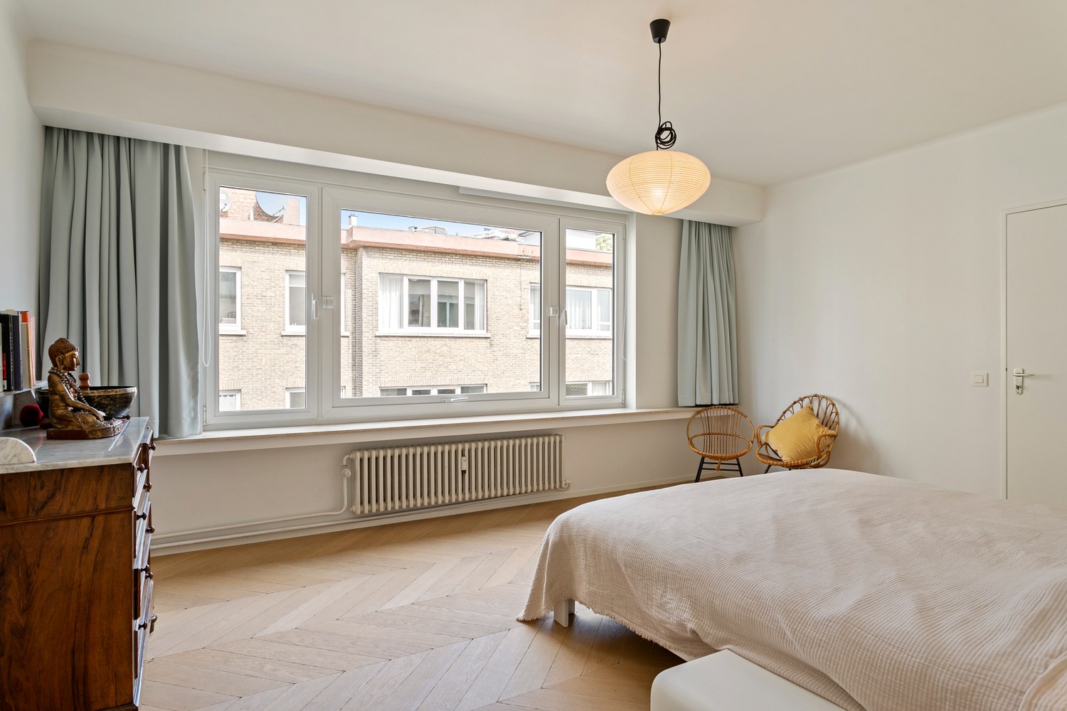 Royaal & stijlvol gerenoveerd appartement (+/- 170 m²) op een gunstige locatie te Oud-Berchem. afbeelding 22