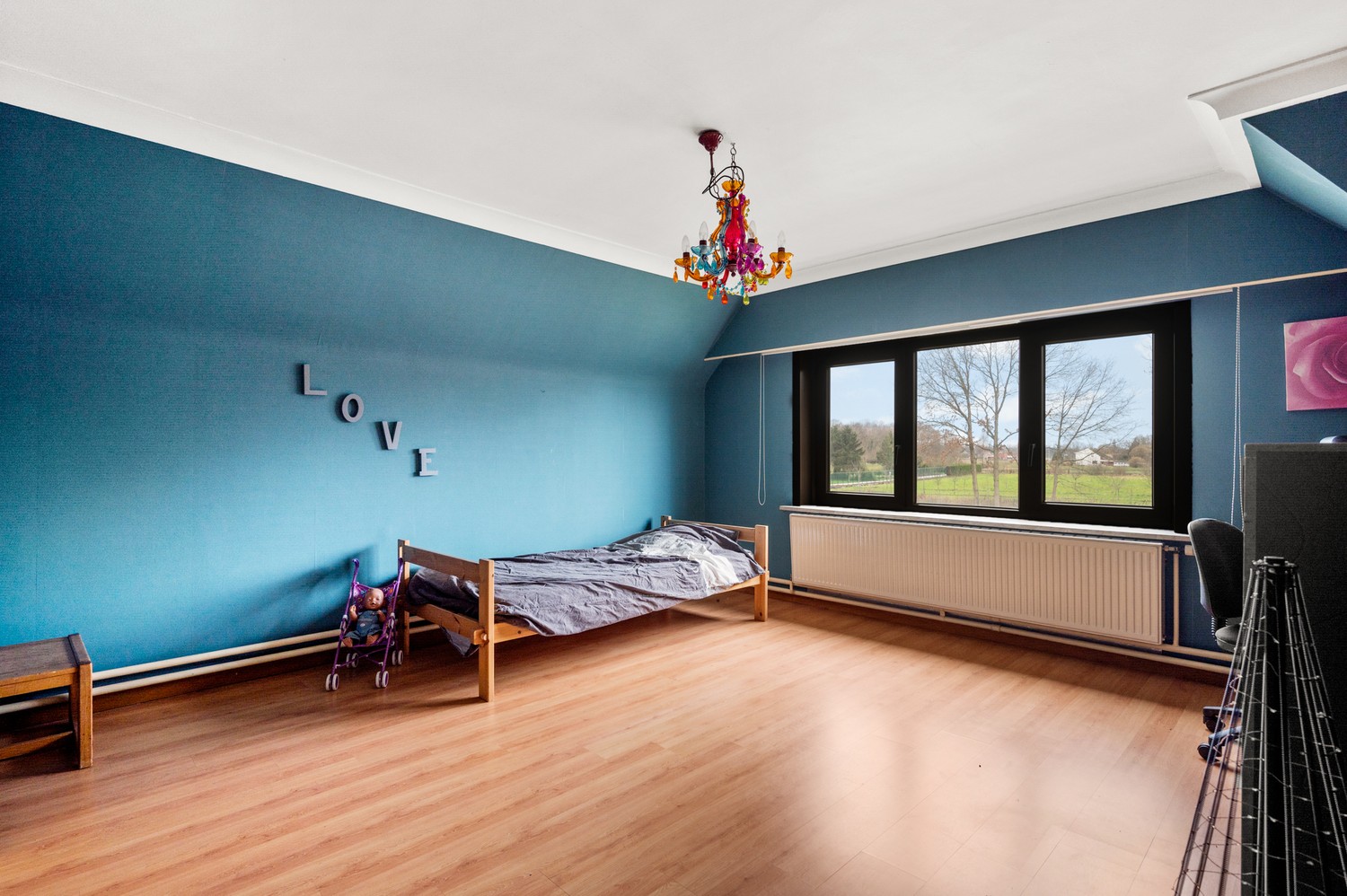 Charmante, op te frissen woning met 3 ruime slaapkamers, garage en knusse tuin in Heist-op-den-Berg! afbeelding 14