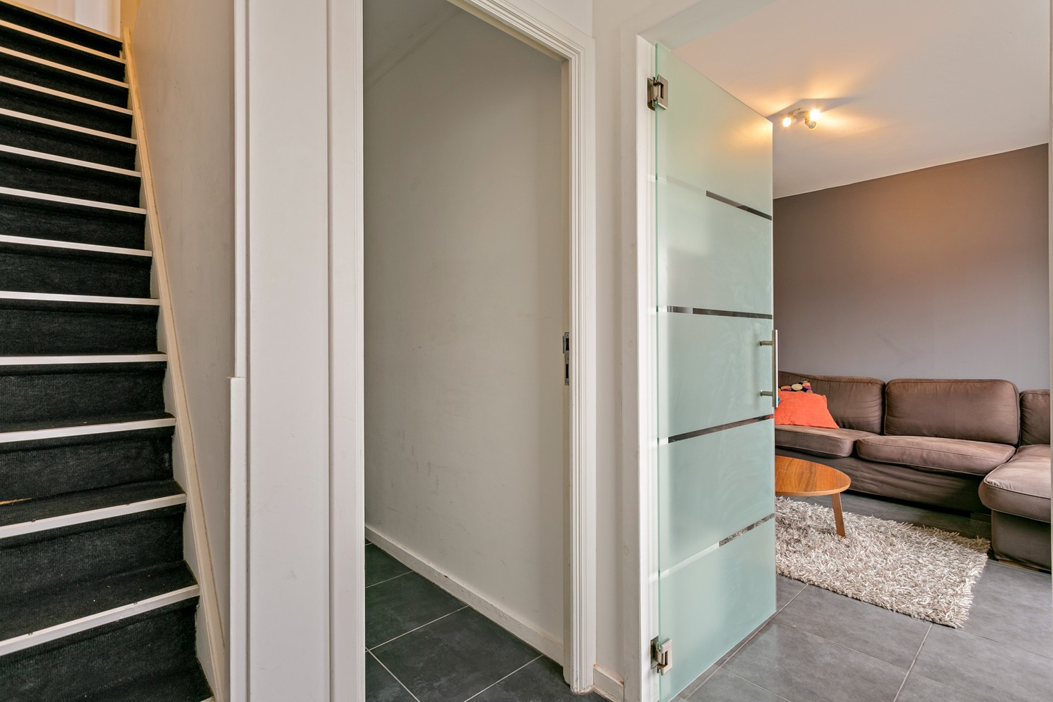 Modern, lichtrijk duplex-appartement met Z-terras & autostaanplaats in Wijnegem! afbeelding 15
