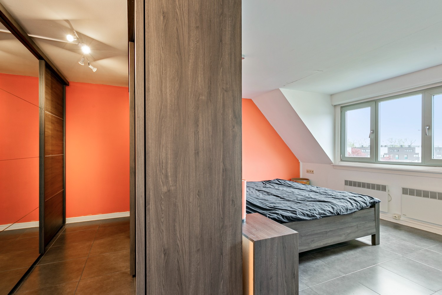 Modern, lichtrijk duplex-appartement met Z-terras & autostaanplaats in Wijnegem! afbeelding 20