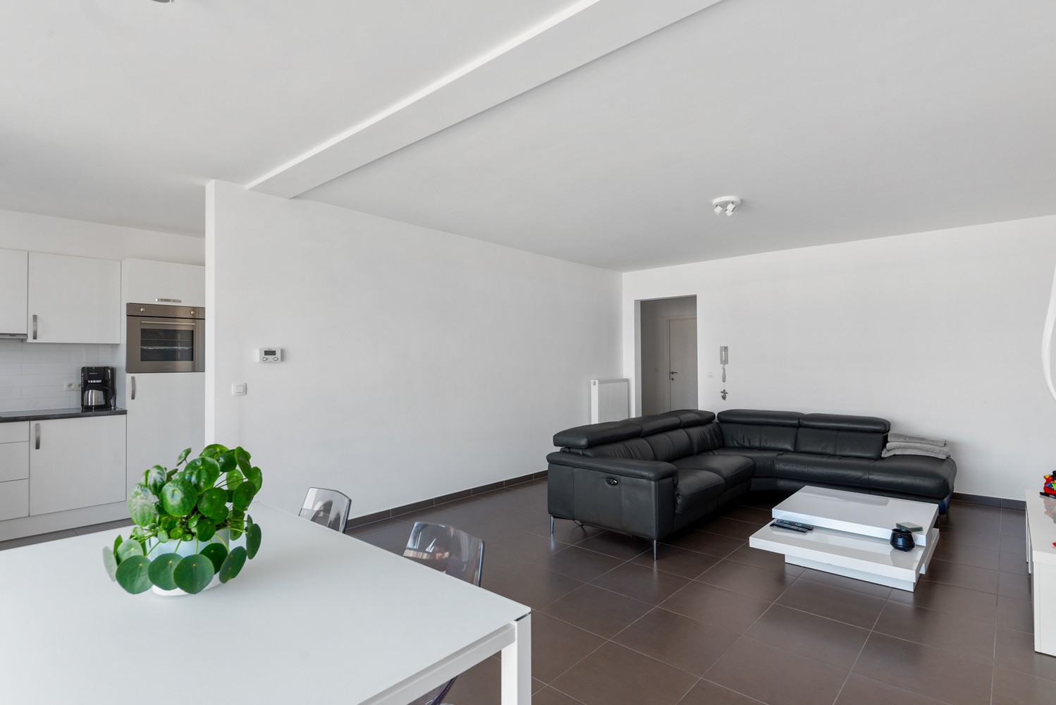 Ruim, lichtrijk & energiezuinig appartement met 2 slaapkamers & zonnig terras in Deurne! afbeelding 9