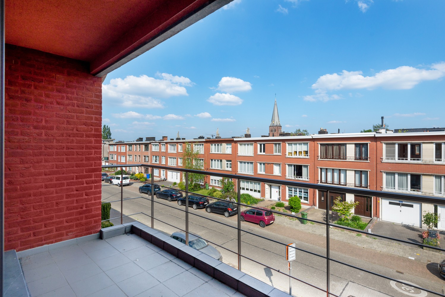 Ruim, lichtrijk & energiezuinig appartement met 2 slaapkamers & zonnig terras in Deurne! afbeelding 4