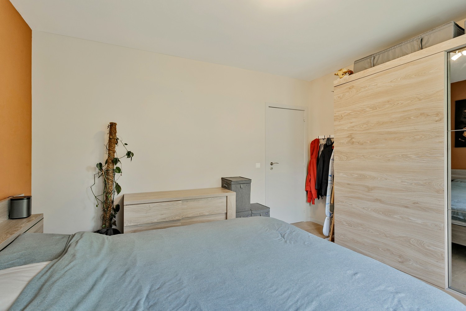 Mooi, instapklaar appartement met 2 slaapkamers & terras in Berchem! afbeelding 11