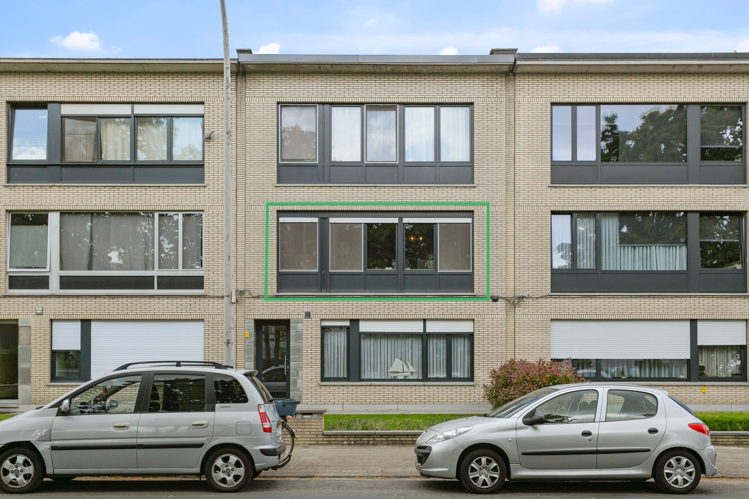 Mooi, instapklaar appartement met 2 slaapkamers & terras in Berchem! afbeelding 17