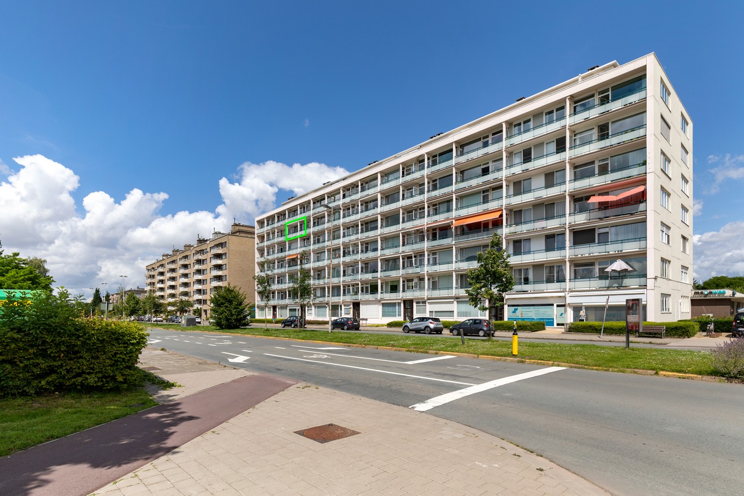 Ruim appartement met 3 slaapkamers, terras & autostaanplaats in Ekeren! afbeelding 15
