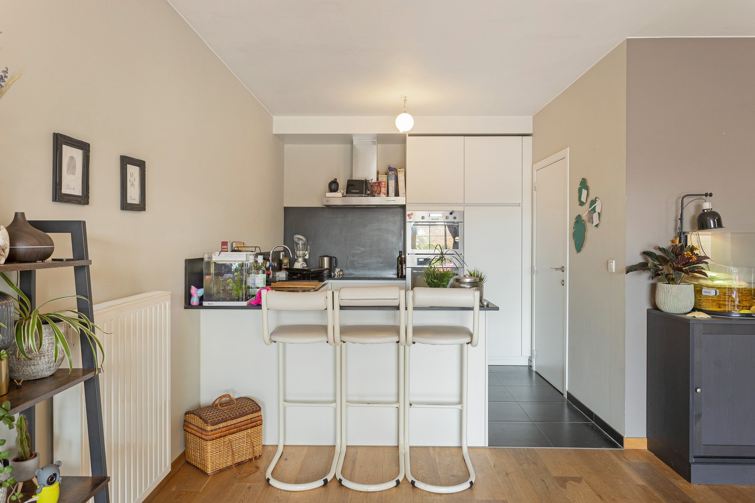 Zeer mooi gelijkvloers appartement met zonnige tuin, 2 slaapkamers & garage in Grobbendonk! afbeelding 9