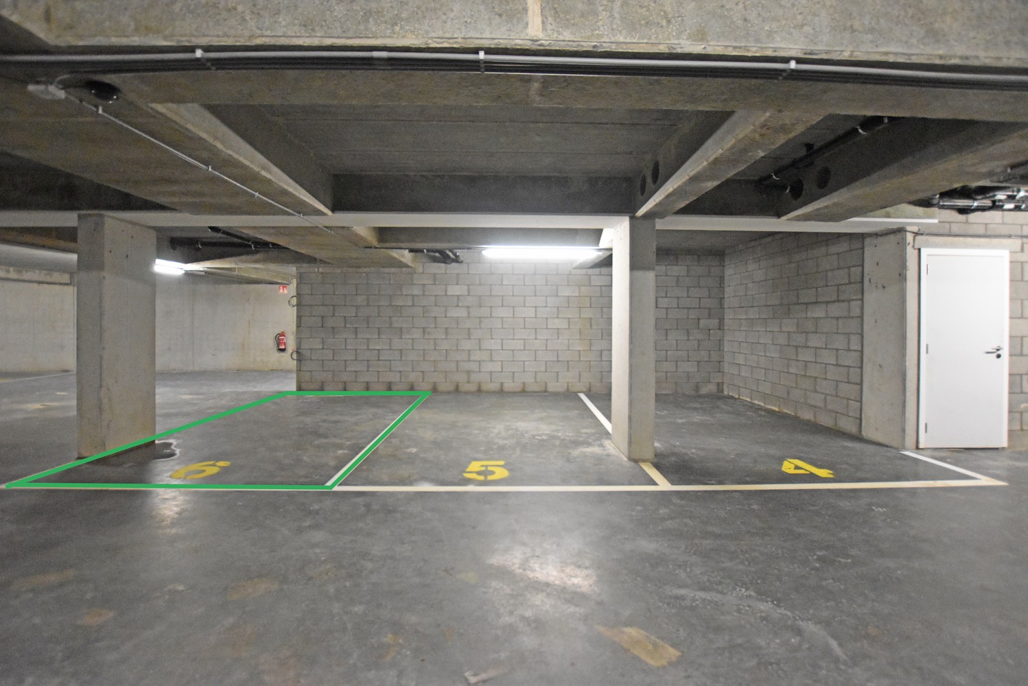 Ondergrondse garagebox en parkeerplaatsen te koop in nieuwbouwproject Hof Ter Weynen! afbeelding 3