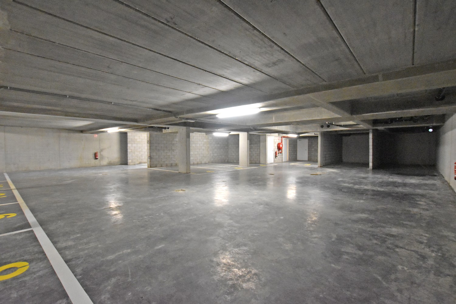Ondergrondse garagebox en parkeerplaatsen te koop in nieuwbouwproject Hof Ter Weynen! afbeelding 6