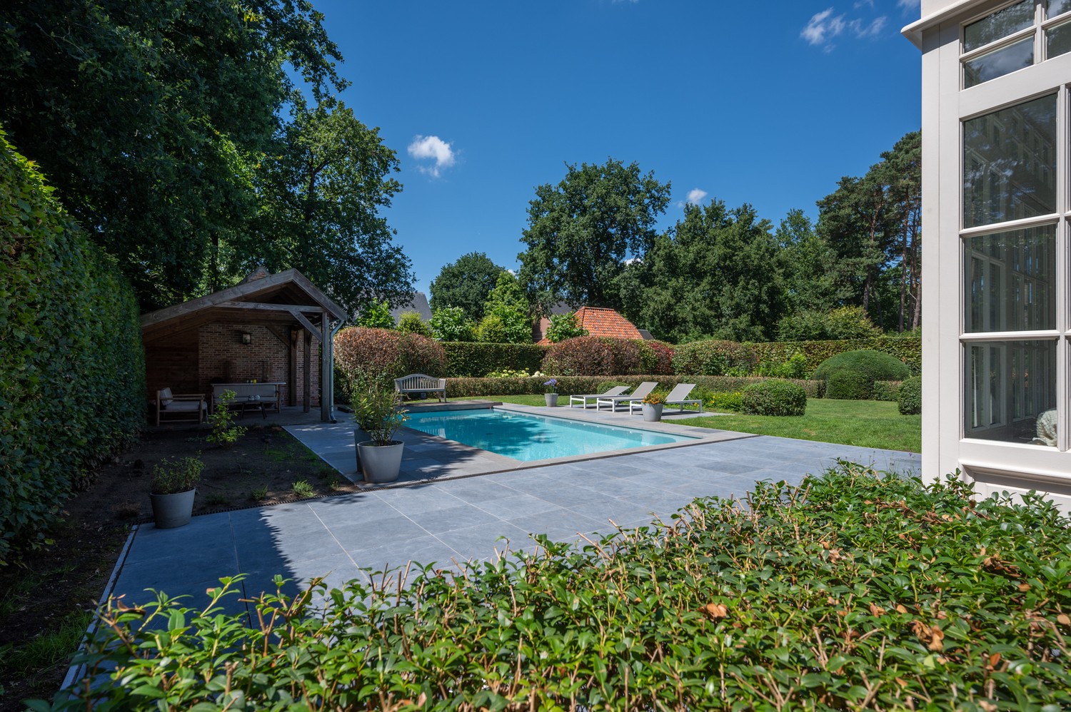 Prachtige, luxueuze villa op een perceel van ± 1457m² met zwembad in Grobbendonk. afbeelding 37