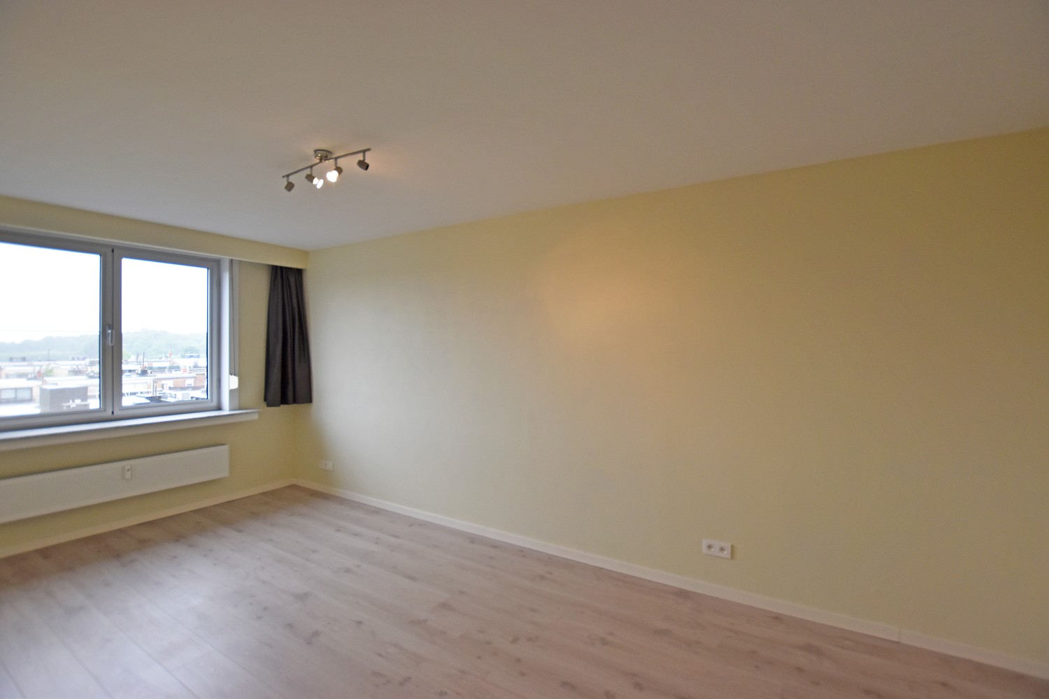 Gezellig gerenoveerd appartement met 2 slaapkamers in de Ruggeveldlaan te Deurne. afbeelding 9
