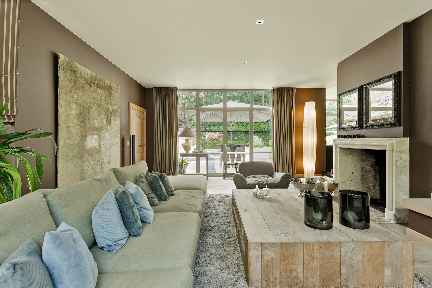 Luxueuze villa in "Manoir stijl" op een zeer gegeerde en residentiële locatie te Schoten-Bos. afbeelding 6