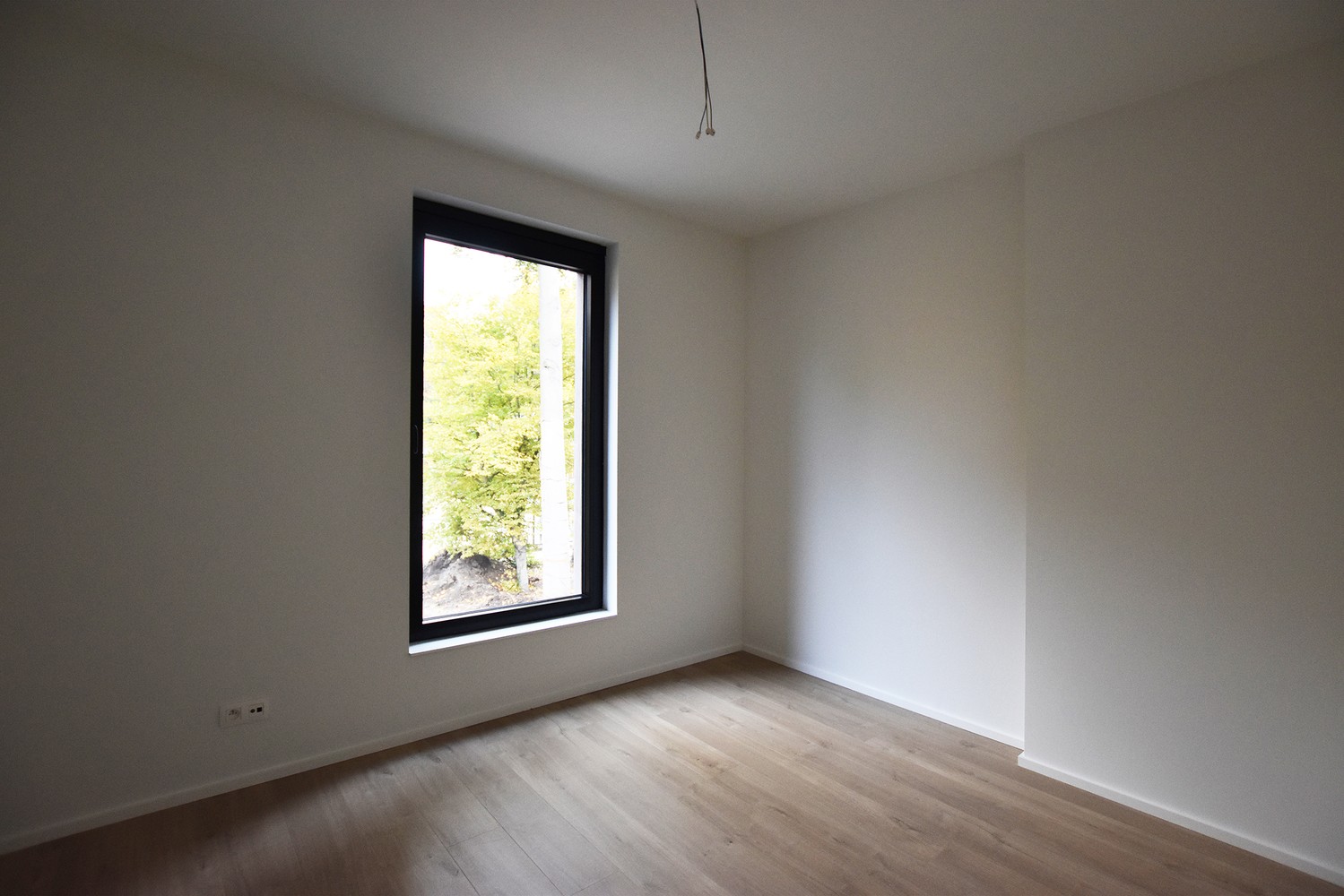 Stijlvol afgewerkt appartement met 2 slaapkamers, terras & garagebox in Wijnegem! afbeelding 8