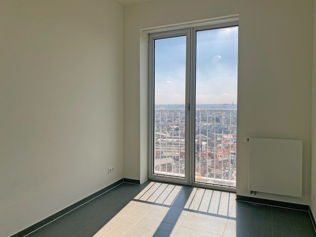 Modern appartement met 2 slaapkamers en terras met fantastisch zicht op Antwerpen! afbeelding 8
