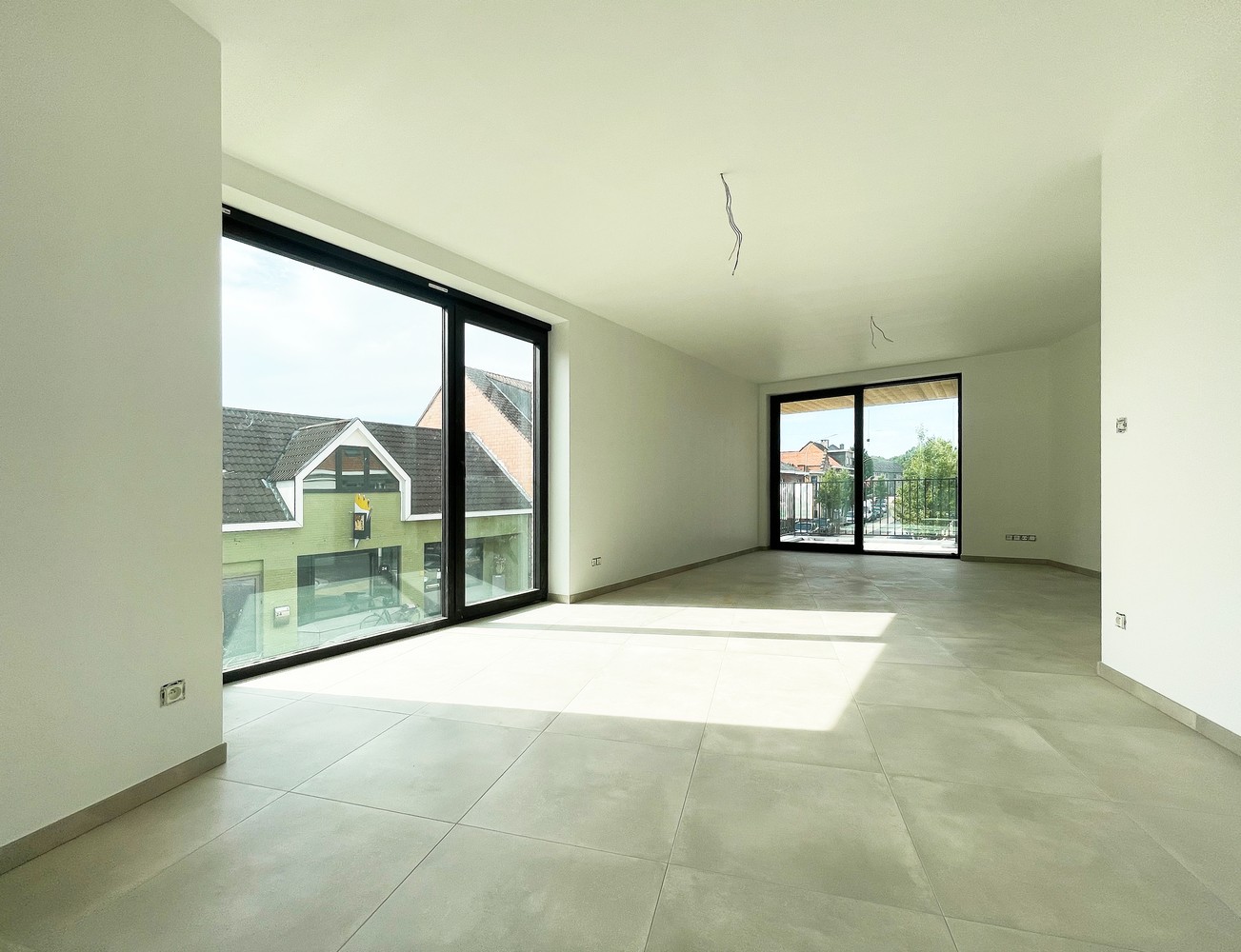 Lichtrijk appartement (84m²) met 2 slaapkamers en zuidgeoriënteerd terras! afbeelding 4