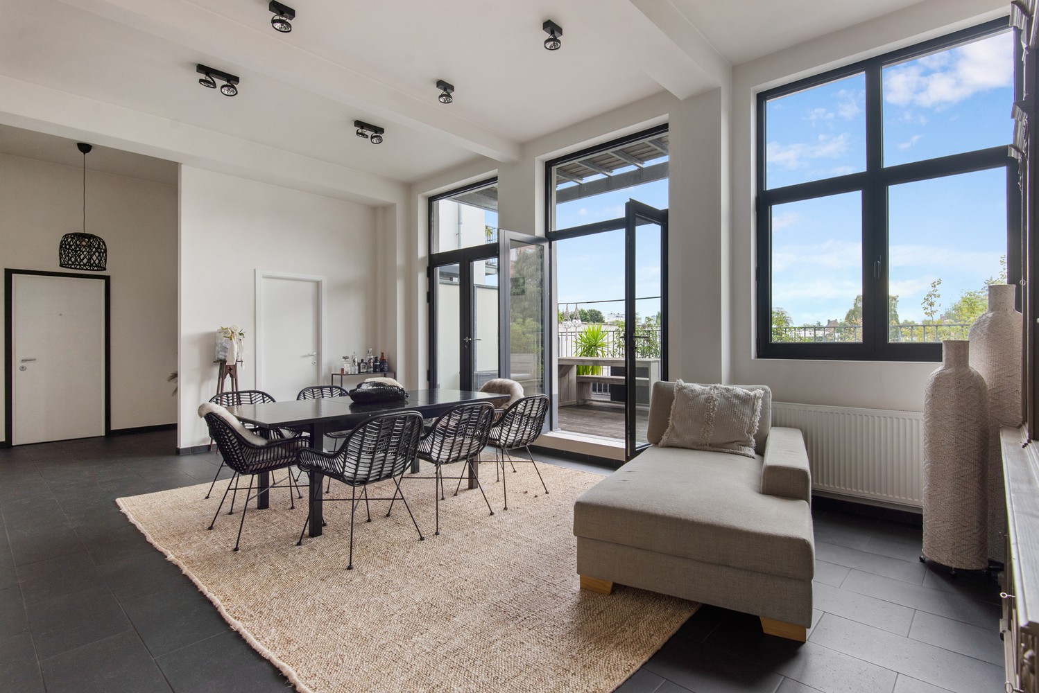 Stijlvolle loft met 2 à 3 slaapkamers en Z-terras te Antwerpen! afbeelding 4