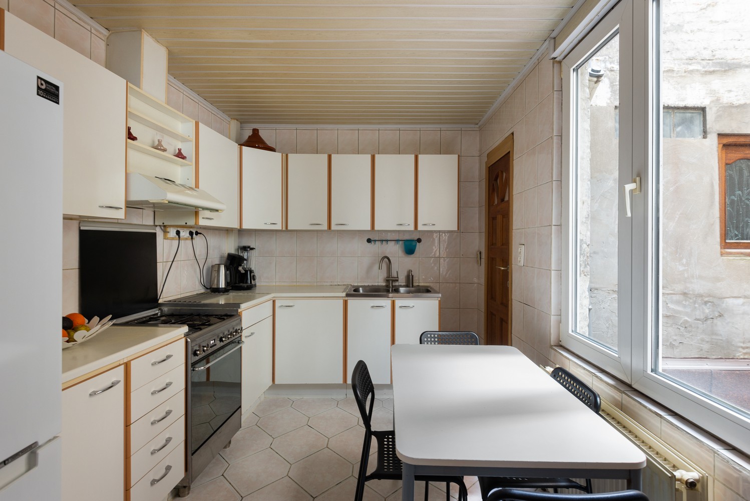 Ruime bel-étage met 5 slaapkamers & garage in Borgerhout! afbeelding 11