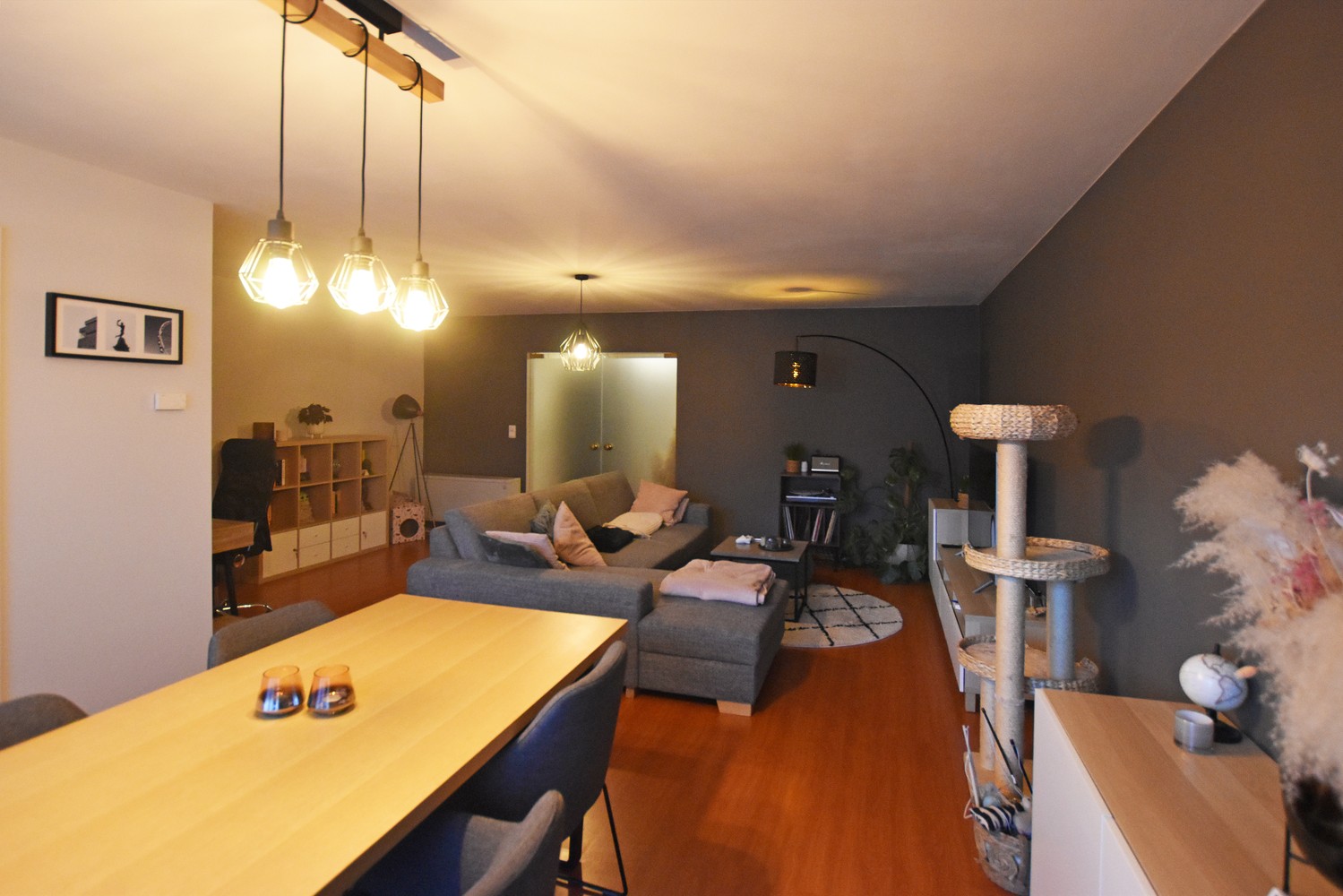 Verzorgd appartement met twee slaapkamers en terras te Wijnegem! afbeelding 7