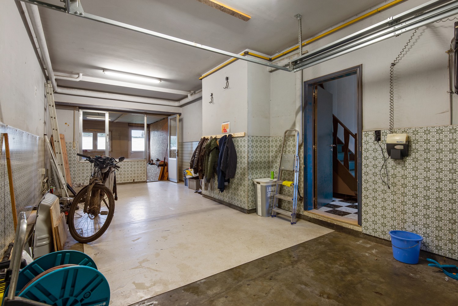 Verrassend ruime bel-étage met 3 slaapkamers en toffe tuin in Wilrijk! afbeelding 21