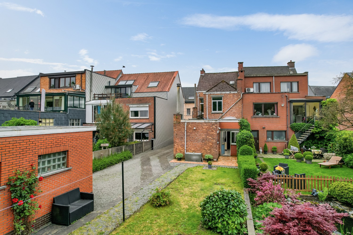 Te renoveren woning op toplocatie nabij het Zimmerplein te Lier afbeelding 26