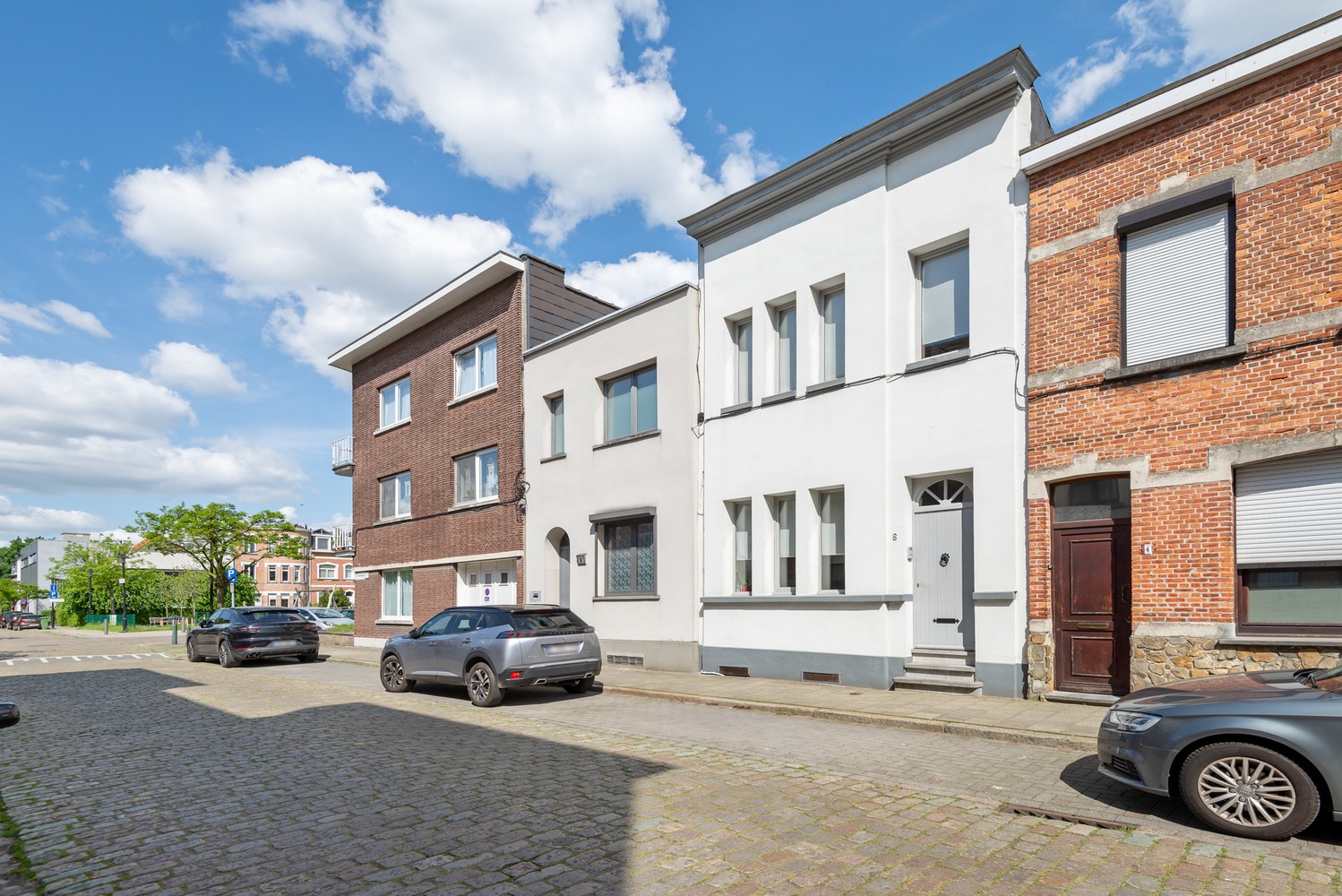Gezellige woning met 2/3 slpk's en gezellig stadstuintje te Wilrijk afbeelding 2